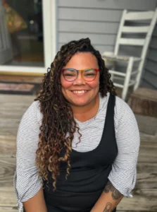 One of our therapists at MMTherapy